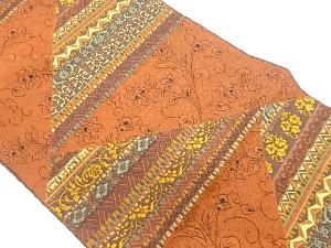 切り嵌め風横段に花唐草模様織出し名古屋帯